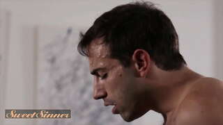 Milehigh-Shirin gunohkor-Jake Adams Khloe Kapri-uyda xususda