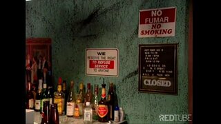 תלמידת בית הספר שילם.