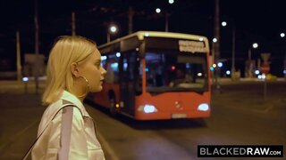 BLACKEDRAW түүний замд гэртээ авч тойруу зам нь зарим BBC-ийн