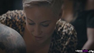 Gina хийж яг юу Reagan хэлсэн нь түүний хийх